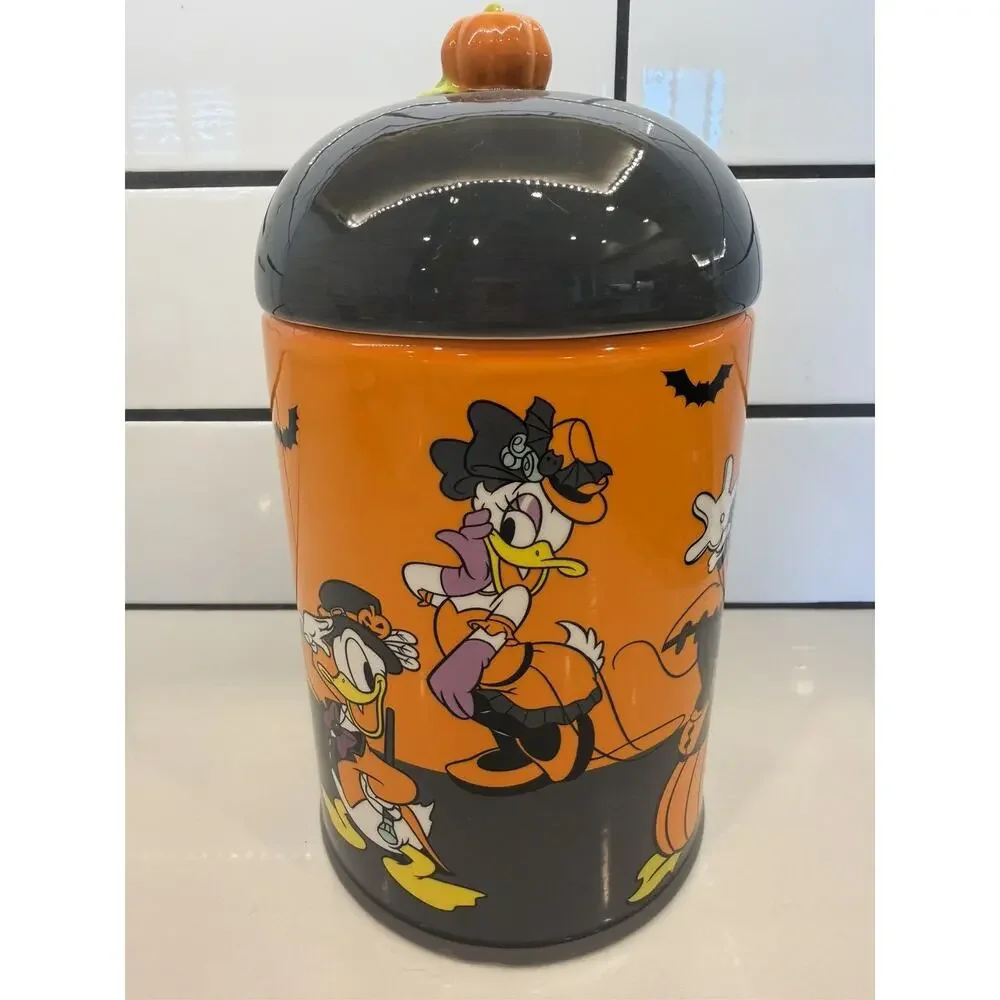 Disney Mickey and Friends Halloween Trick or Treats Ceramic Canister Treat Jar🎃